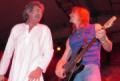 020509_Singapore/Charles_Woo/deeppurple_liveinSingapore2002b.jpg