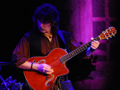 Ritchie Blackmore, House of Blues Chicago, Oct 17 2009; photo: Nick Soveiko CC-BY-NC-SA
